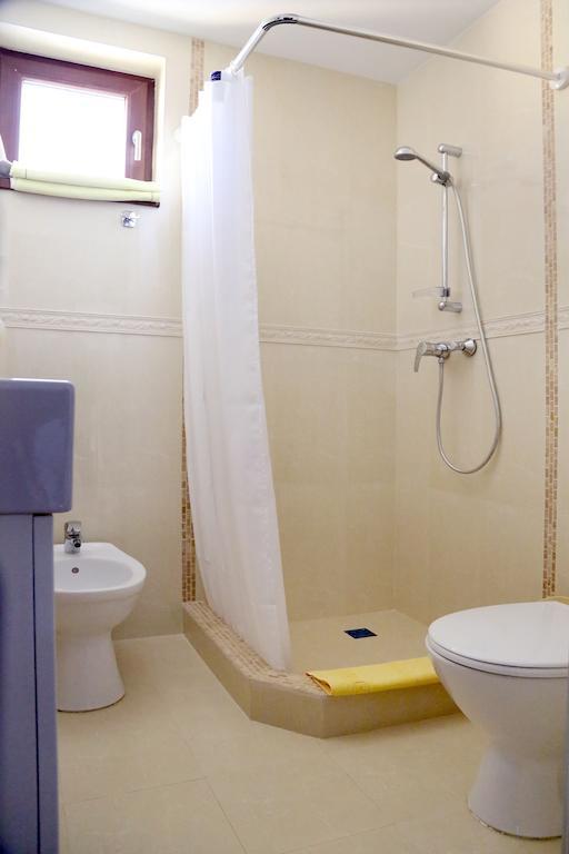 Vila Nona Apartment Sibiu Oda fotoğraf